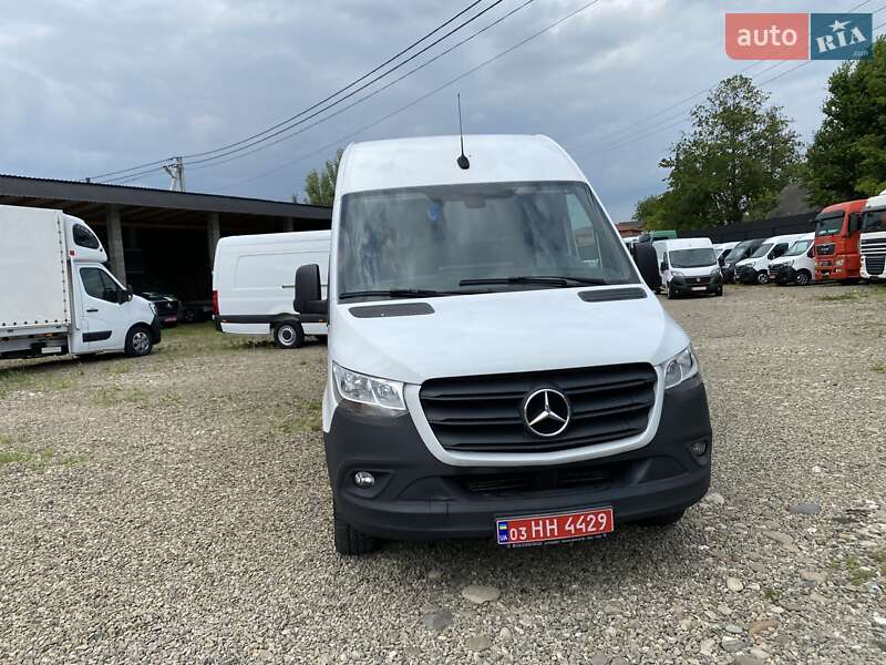 Грузовой фургон Mercedes-Benz Sprinter 2019 в Хусте