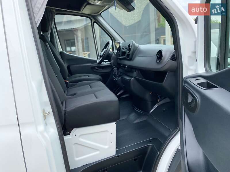Грузовой фургон Mercedes-Benz Sprinter 2019 в Хусте