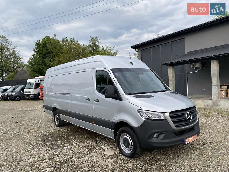 Грузовой фургон Mercedes-Benz Sprinter 2023 в Хусте