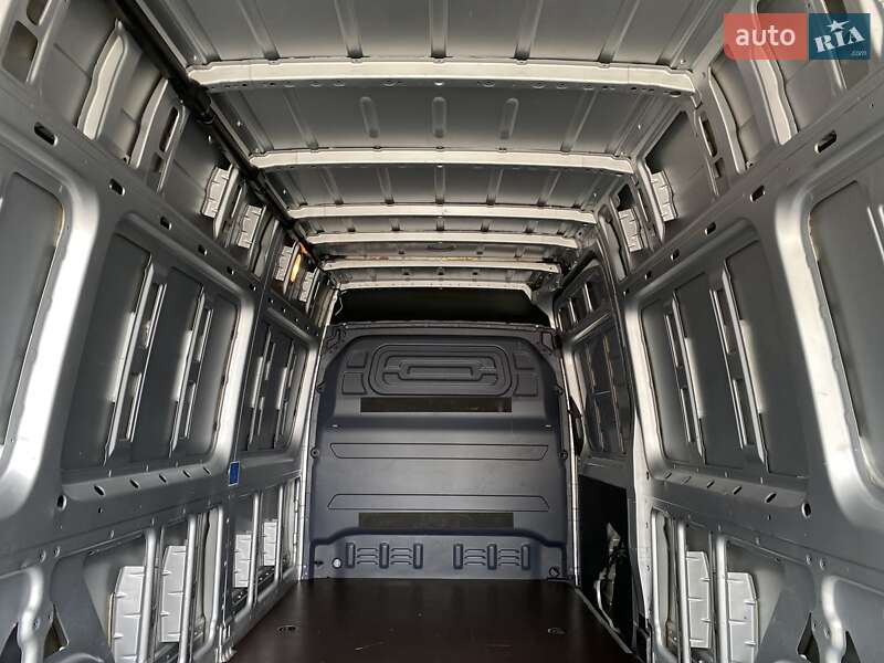 Грузовой фургон Mercedes-Benz Sprinter 2023 в Хусте
