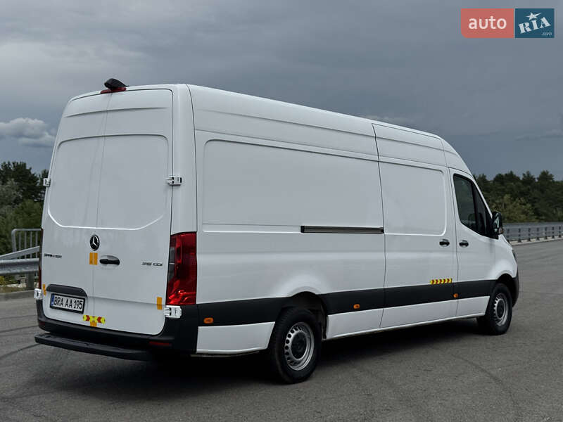 Грузовой фургон Mercedes-Benz Sprinter 2022 в Ровно