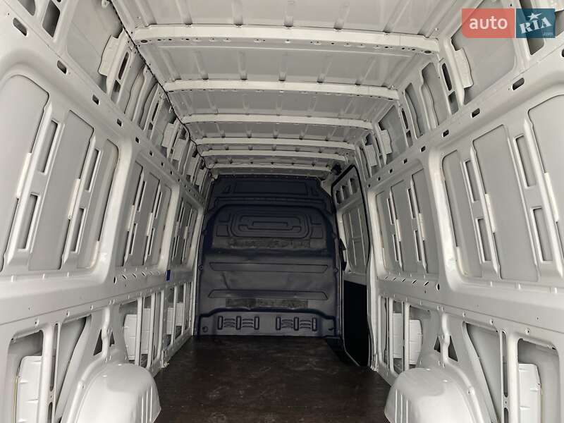 Грузовой фургон Mercedes-Benz Sprinter 2020 в Хусте