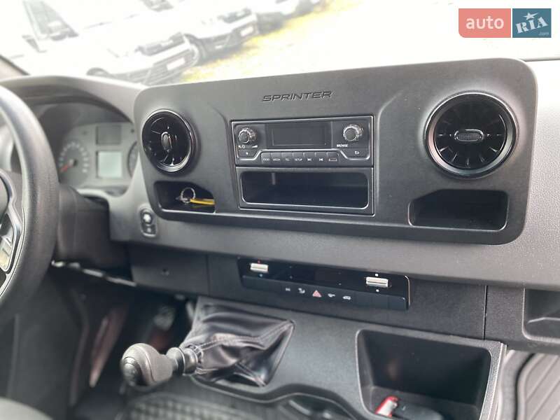 Грузовой фургон Mercedes-Benz Sprinter 2020 в Хусте