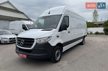 Грузовой фургон Mercedes-Benz Sprinter 2020 в 
