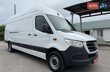 Грузовой фургон Mercedes-Benz Sprinter 2020 в 