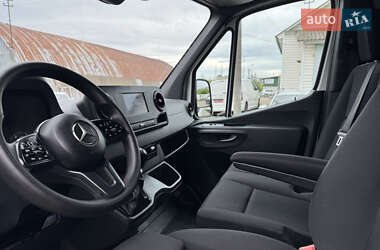 Грузовой фургон Mercedes-Benz Sprinter 2020 в 