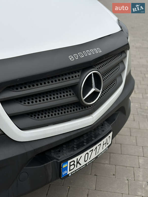 Грузовой фургон Mercedes-Benz Sprinter 2017 в Хмельницком