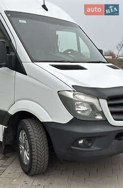 Грузовой фургон Mercedes-Benz Sprinter 2017 в 