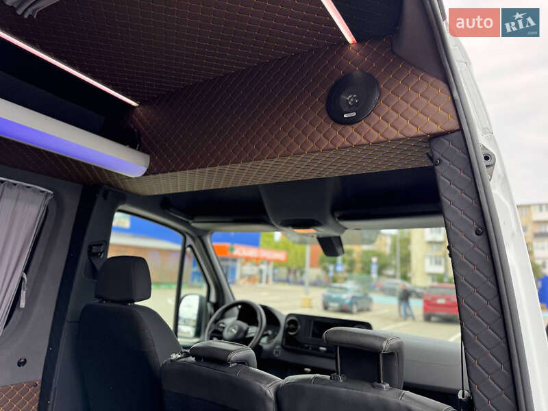 Микроавтобус Mercedes-Benz Sprinter 2019 в Калуше