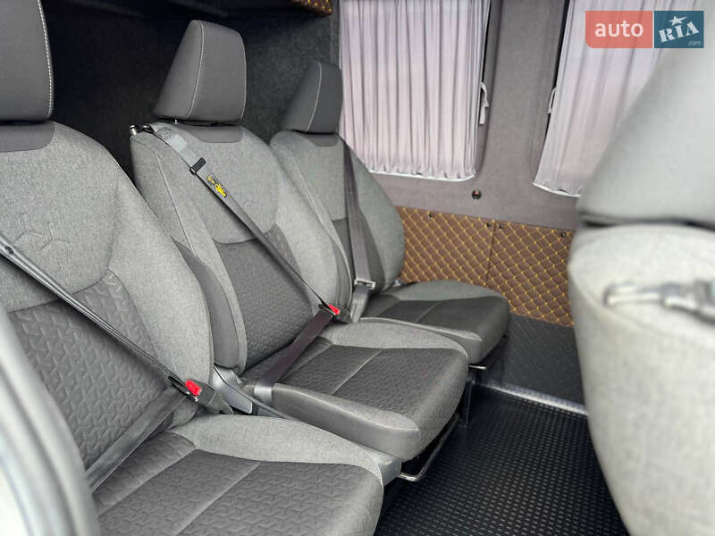 Микроавтобус Mercedes-Benz Sprinter 2019 в Калуше