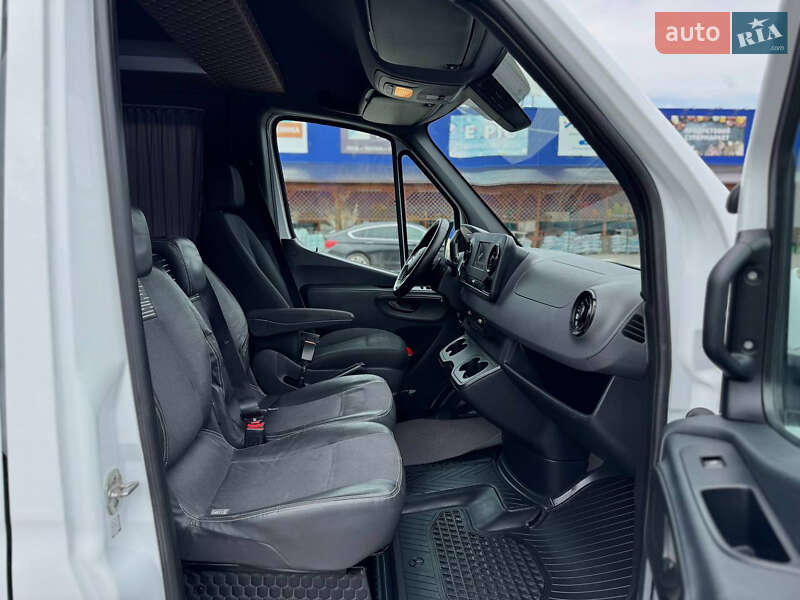 Микроавтобус Mercedes-Benz Sprinter 2019 в Калуше