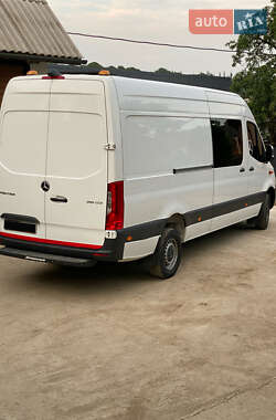 Грузопассажирский фургон Mercedes-Benz Sprinter 2018 в 
