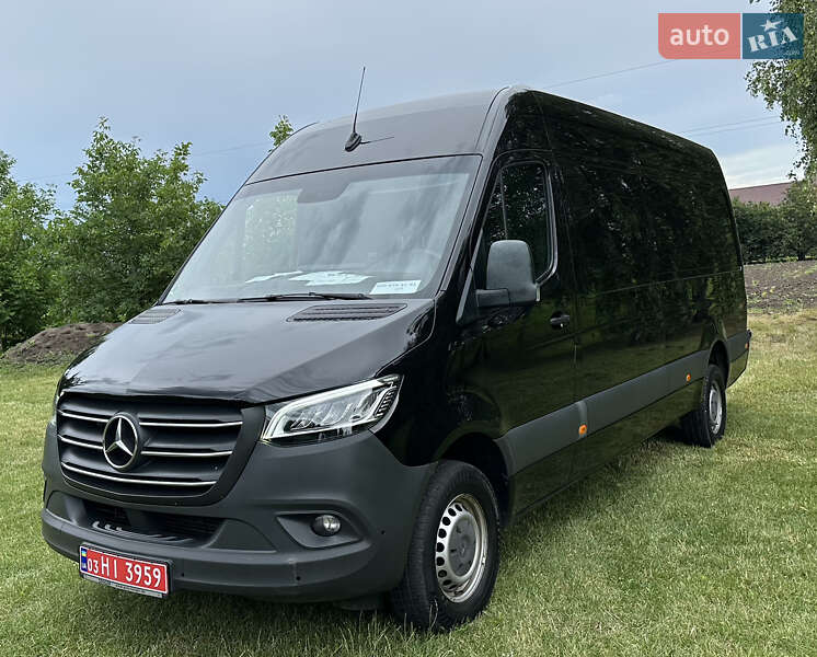 Грузопассажирский фургон Mercedes-Benz Sprinter 2020 в Кадубовцах