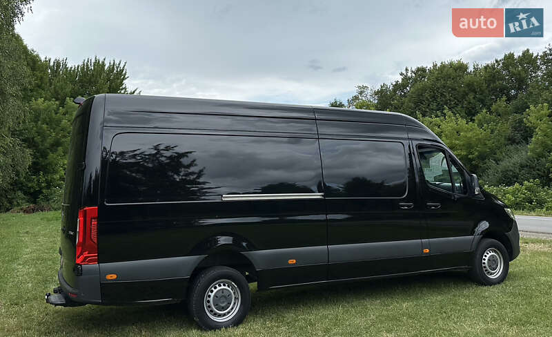 Грузопассажирский фургон Mercedes-Benz Sprinter 2020 в Кадубовцах