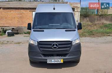 Грузовой фургон Mercedes-Benz Sprinter 2020 в 