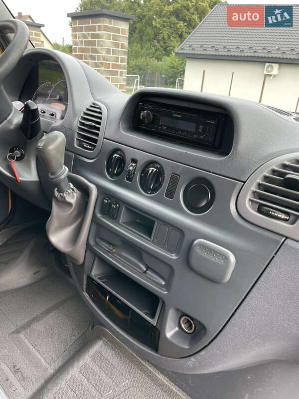 Борт Mercedes-Benz Sprinter 2004 в Луцке