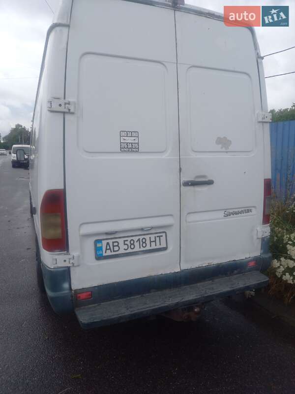 Вантажопасажирський фургон Mercedes-Benz Sprinter 2005 в Вінниці