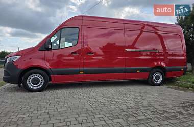 Грузовой фургон Mercedes-Benz Sprinter 2020 в 