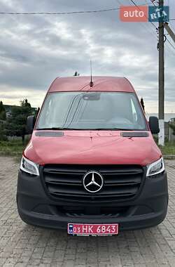 Грузовой фургон Mercedes-Benz Sprinter 2020 в 