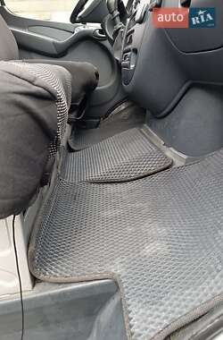 Грузовой фургон Mercedes-Benz Sprinter 2005 в 