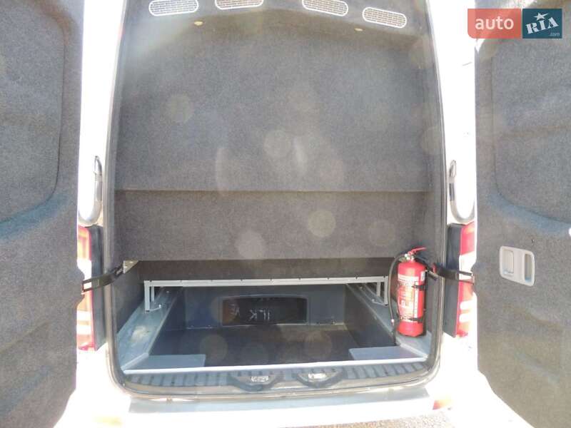 Туристичний / Міжміський автобус Mercedes-Benz Sprinter 2014 в Сумах