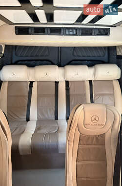Туристический / Междугородний автобус Mercedes-Benz Sprinter 2014 в 