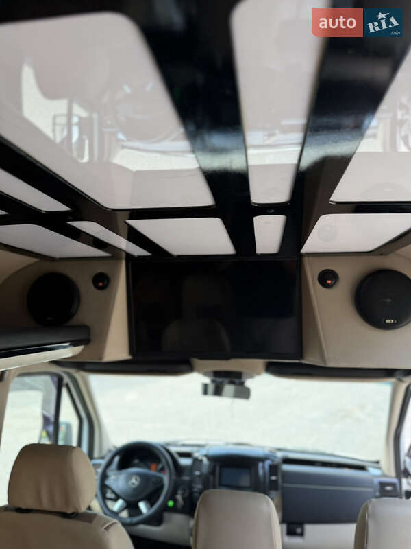 Туристичний / Міжміський автобус Mercedes-Benz Sprinter 2014 в Одесі