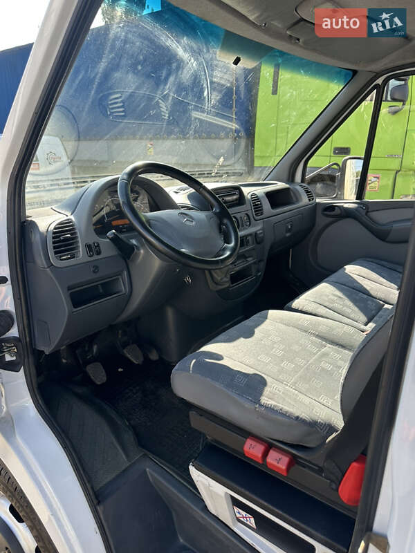 Грузовой фургон Mercedes-Benz Sprinter 2003 в Днепре