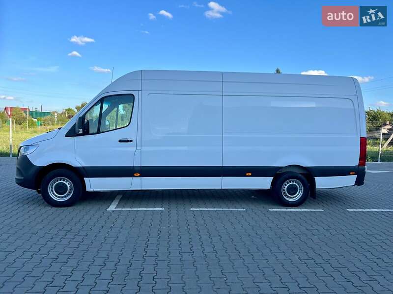 Грузовой фургон Mercedes-Benz Sprinter 2021 в Нововолынске
