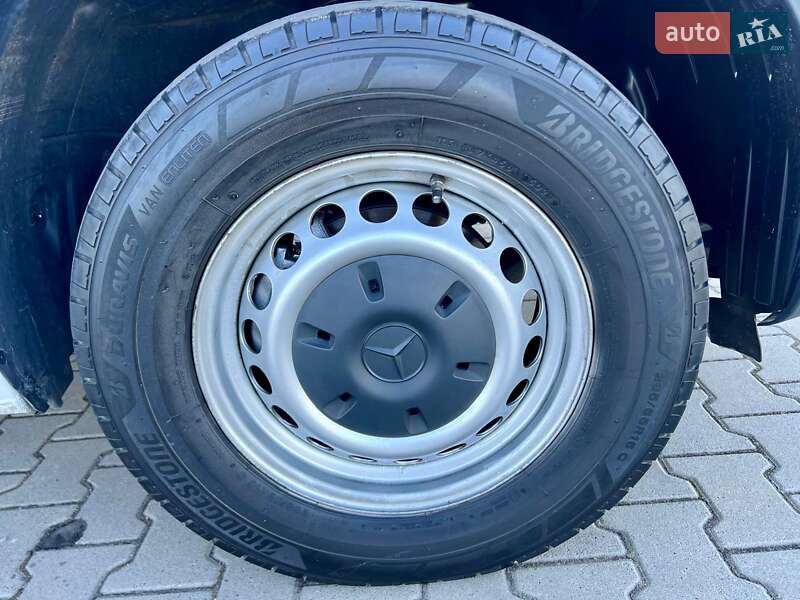Грузовой фургон Mercedes-Benz Sprinter 2021 в Нововолынске