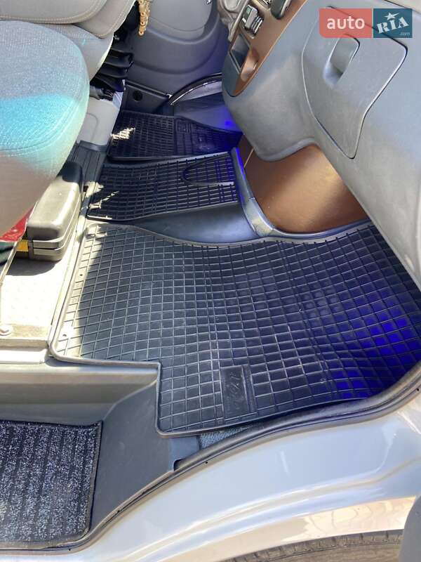 Микроавтобус Mercedes-Benz Sprinter 2005 в Калуше