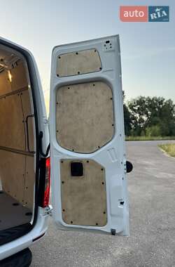 Грузовой фургон Mercedes-Benz Sprinter 2020 в 