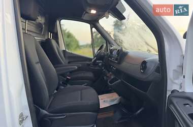 Грузовой фургон Mercedes-Benz Sprinter 2020 в 