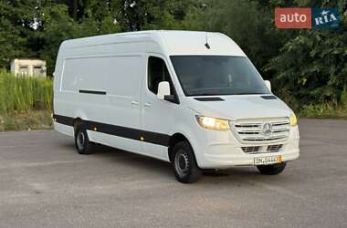Грузовой фургон Mercedes-Benz Sprinter 2020 в 