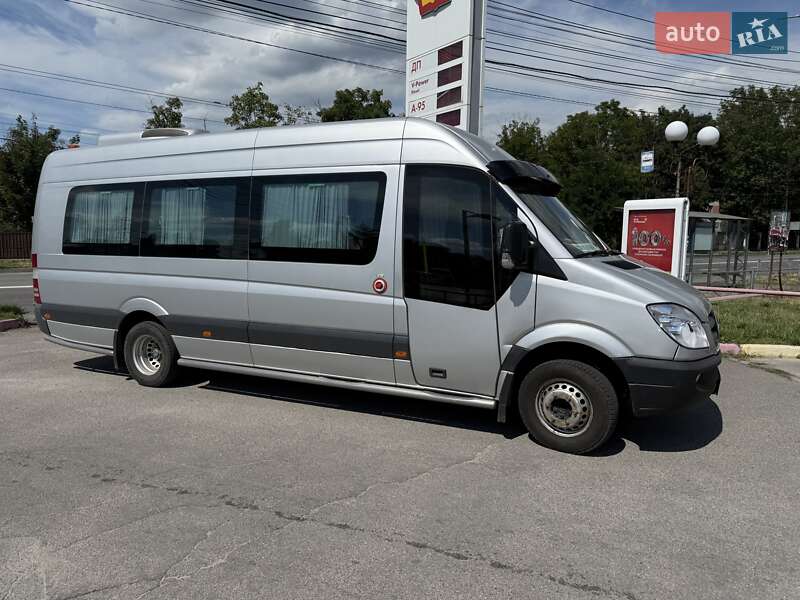 Mercedes-Benz Sprinter 2011