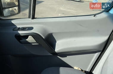 Грузовой фургон Mercedes-Benz Sprinter 2010 в 