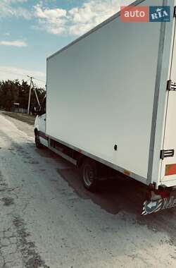 Грузовой фургон Mercedes-Benz Sprinter 2010 в 