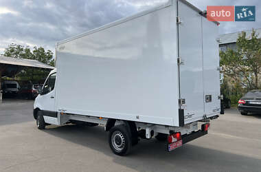 Грузовой фургон Mercedes-Benz Sprinter 2020 в 