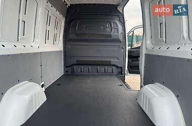 Грузовой фургон Mercedes-Benz Sprinter 2020 в 