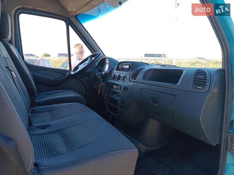 Мікроавтобус Mercedes-Benz Sprinter 2004 в Львові фото 16 Мікроавтобус Mercedes-Benz Sprinter 2004 в Львові