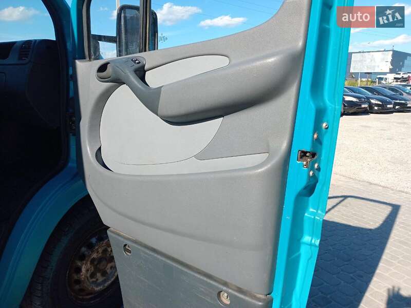 Мікроавтобус Mercedes-Benz Sprinter 2004 в Львові фото 23 Мікроавтобус Mercedes-Benz Sprinter 2004 в Львові