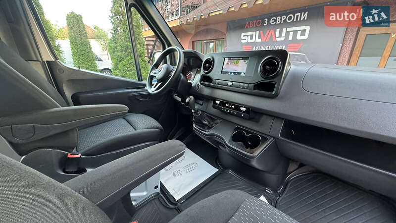 Грузовой фургон Mercedes-Benz Sprinter 2022 в Сваляве фото 88 Грузовой фургон Mercedes-Benz Sprinter 2022 в Сваляве