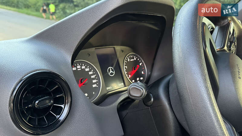 Грузовой фургон Mercedes-Benz Sprinter 2022 в Сваляве фото 125 Грузовой фургон Mercedes-Benz Sprinter 2022 в Сваляве