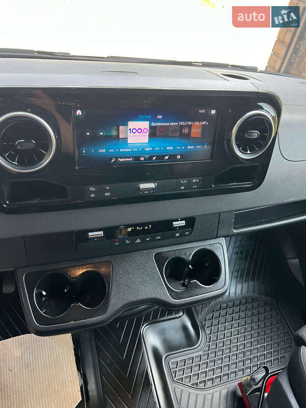 Грузовой фургон Mercedes-Benz Sprinter 2022 в Черновцах