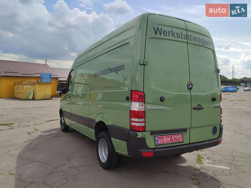 Грузовой фургон Mercedes-Benz Sprinter 2011 в Ровно