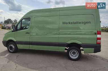 Грузовой фургон Mercedes-Benz Sprinter 2011 в 