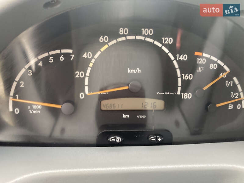 Мікроавтобус Mercedes-Benz Sprinter 2002 в Ужгороді