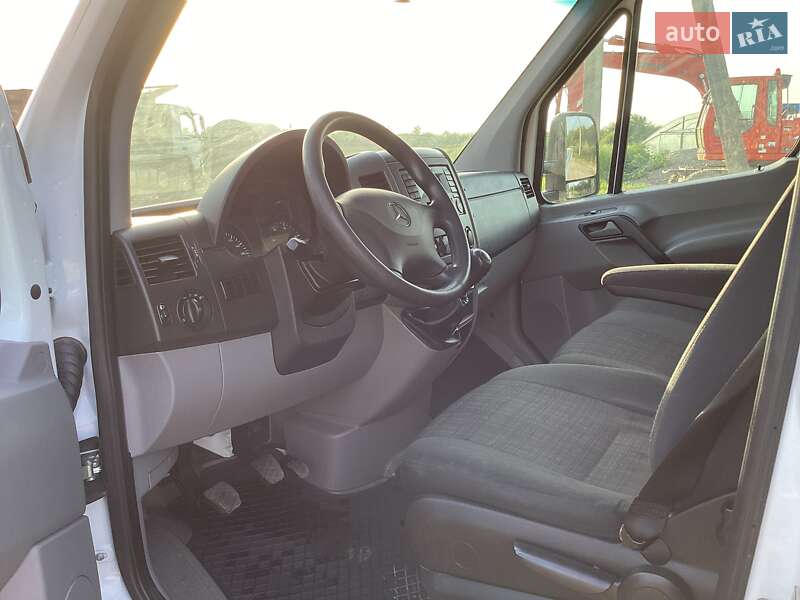 Самоскид Mercedes-Benz Sprinter 2017 в Виноградові