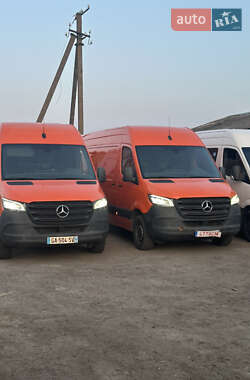 Вантажний фургон Mercedes-Benz Sprinter 2021 в Рівному