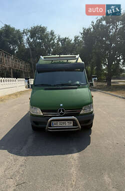 Грузопассажирский фургон Mercedes-Benz Sprinter 2006 в Никополе